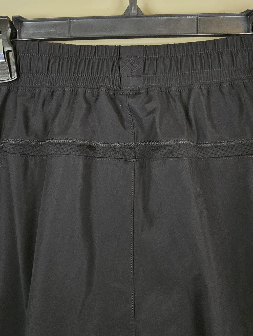 Rhone Shorts Mens Medium Black Athletic Running Training Drawstring Pockets